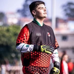 faf67370-bc85-4ecc-80b9-e5131d6e3781_640x640